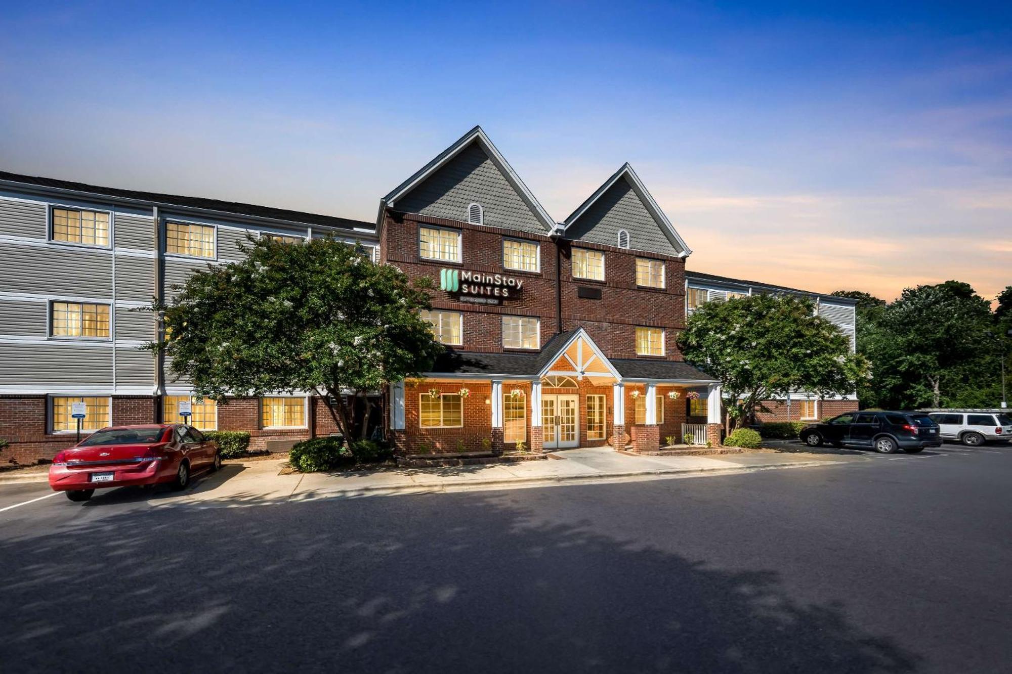 Mainstay Suites Raleigh North Exterior foto