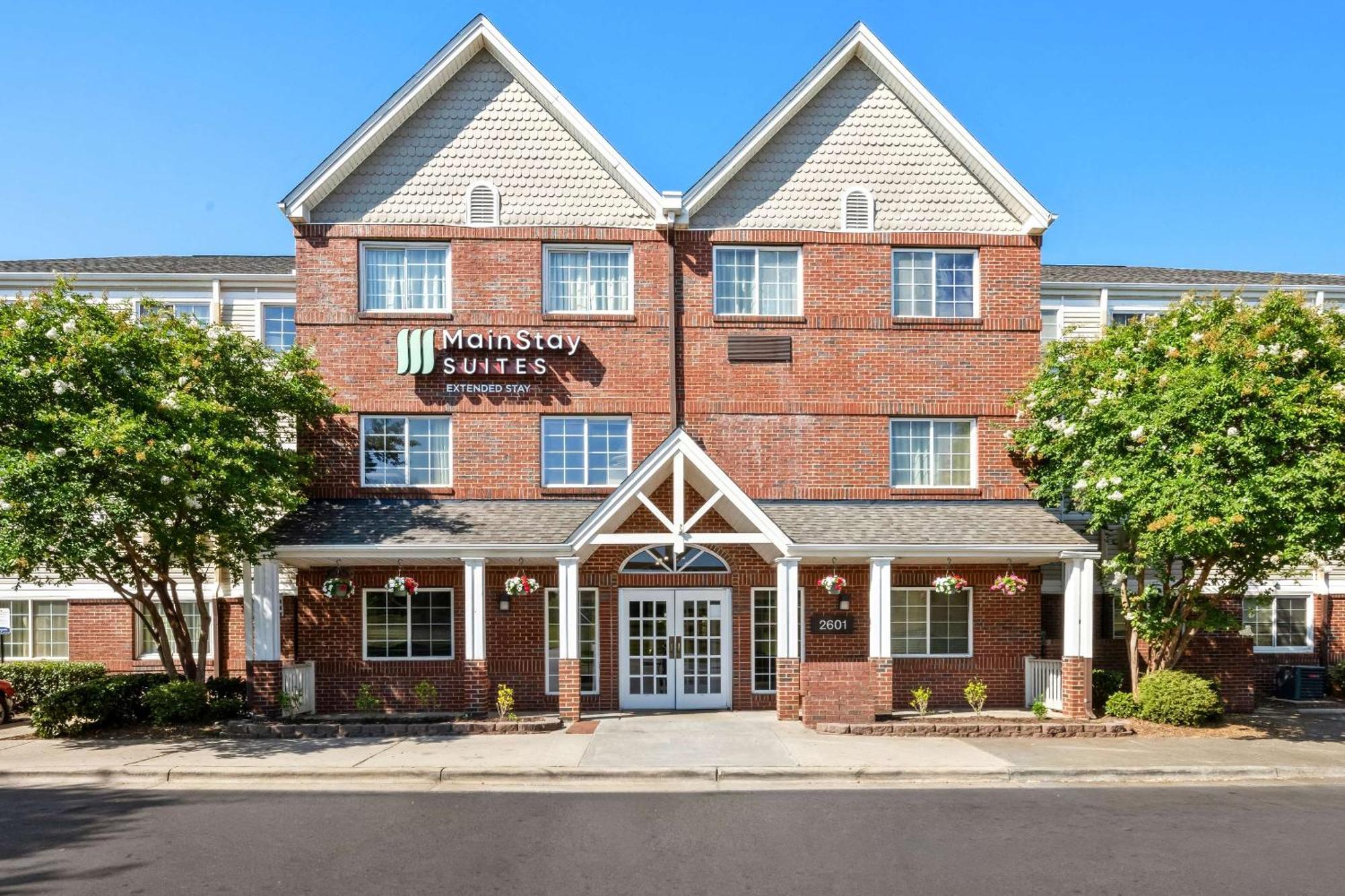 Mainstay Suites Raleigh North Exterior foto